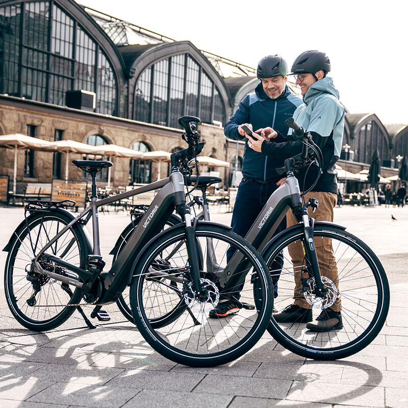 More than just a pearl - a bike tour through Hamburg from one highlight to  another | Magazine | Experience VICTORIA | VICTORIA Bicycle - Mobility on  two wheels | VICTORIA