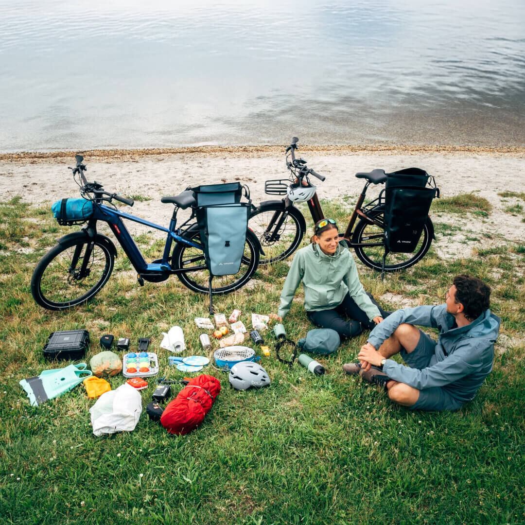 Richtig packen für die Fahrradtour mit dem E-Bike – mit 2 Packlisten
